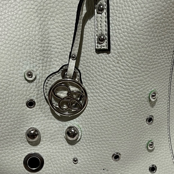 Jessica Simpson white and green lining with silver studs - Picture 10 of 11